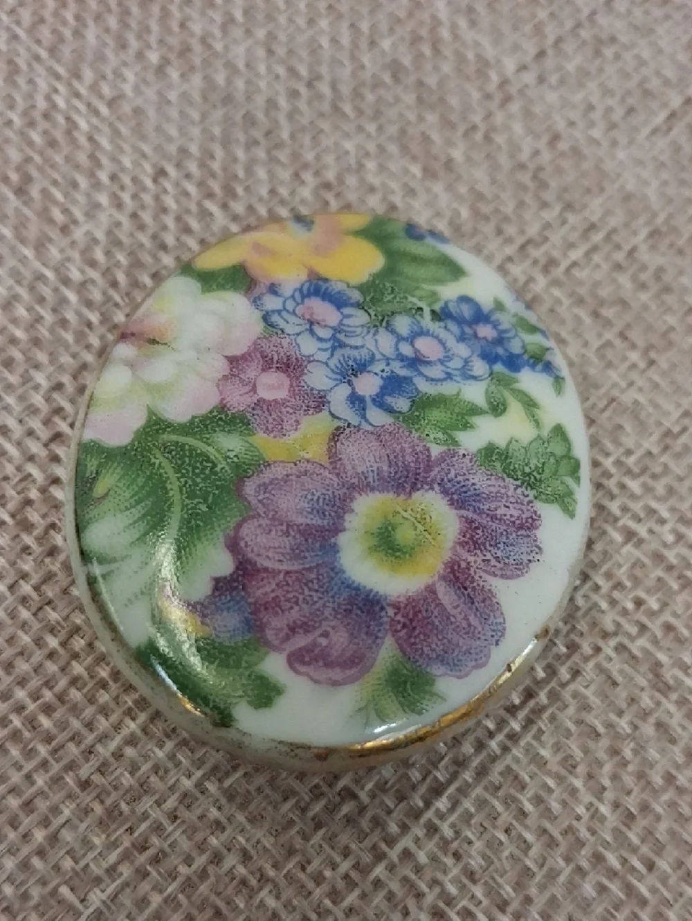 Floral Porcelain Brooch Gold Tone Oval Vintage Style Multicolor Pin OS